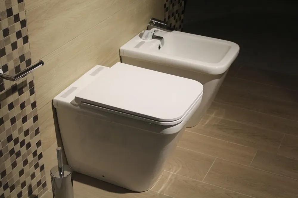 What should I do if the toilet is blocked? Three methods to teach you how to quickly unblock